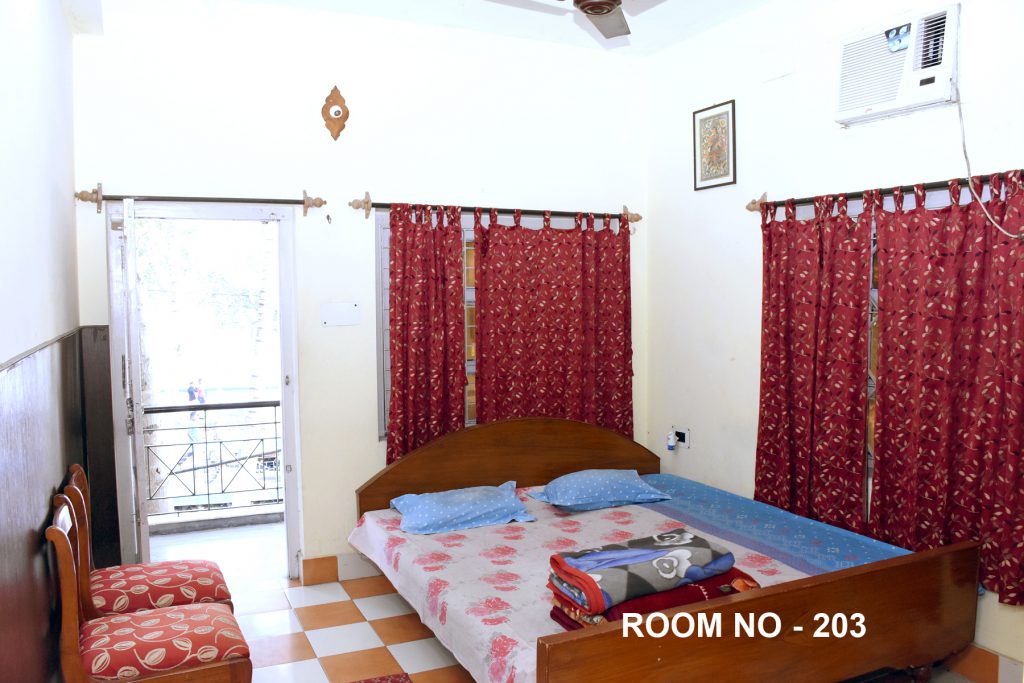 Deluxe-Room-203a